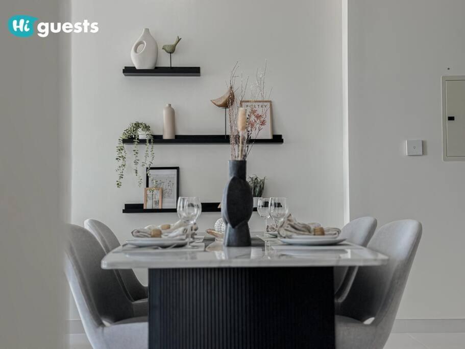 Elegant 2-bedroom Retreat At Marina Vista 2 Apartment
