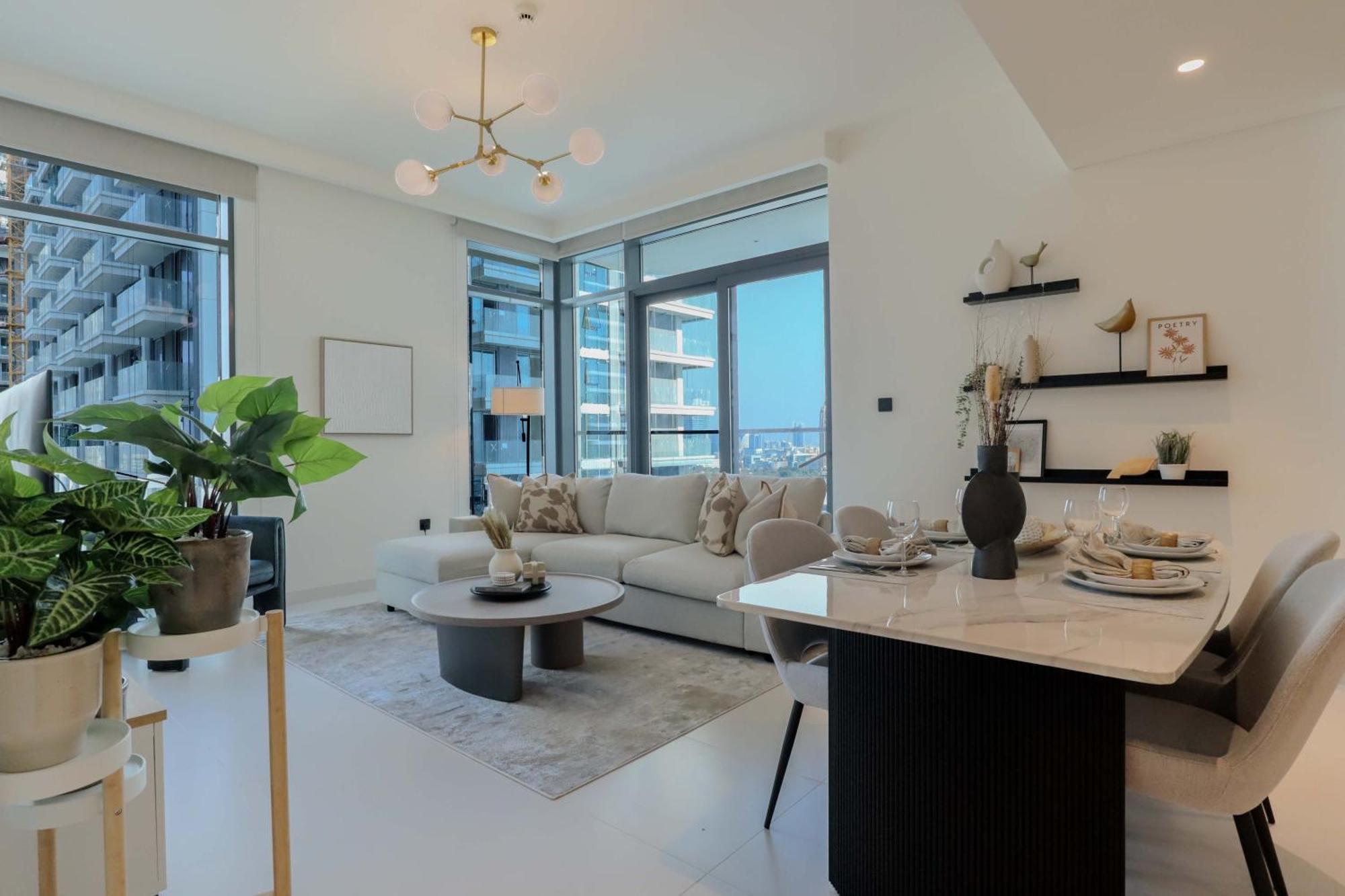 Elegant 2-bedroom Retreat At Marina Vista 2 Apartment Dubai
