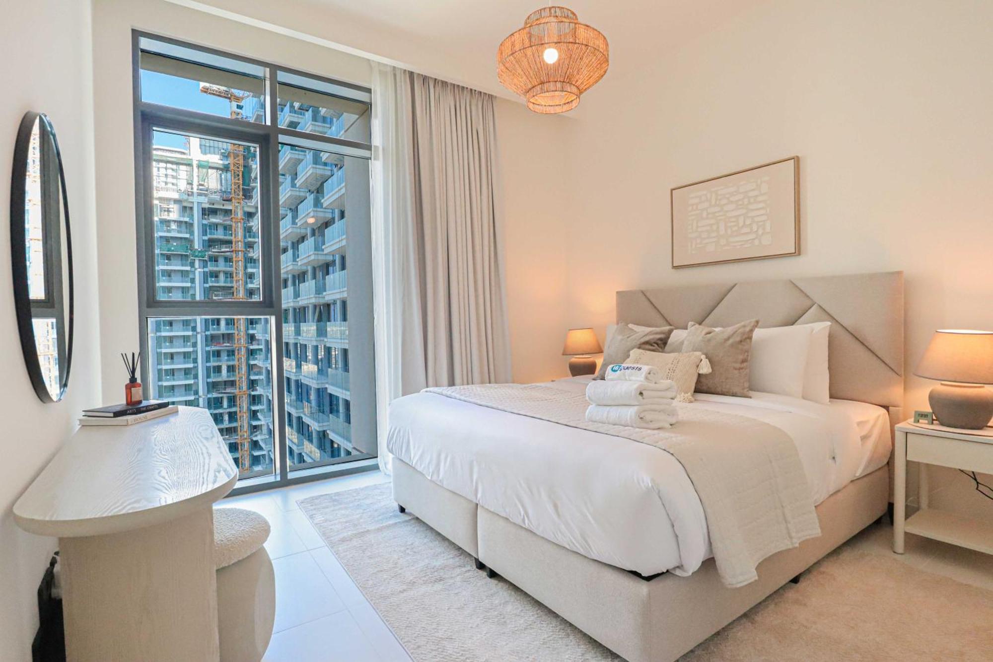 Elegant 2-bedroom Retreat At Marina Vista 2 *